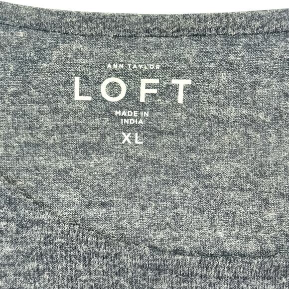 LOFT Grey Peplum Flowy Top- Polyester/Rayon- Short Sleeve Size XL - Picture 4 of 5